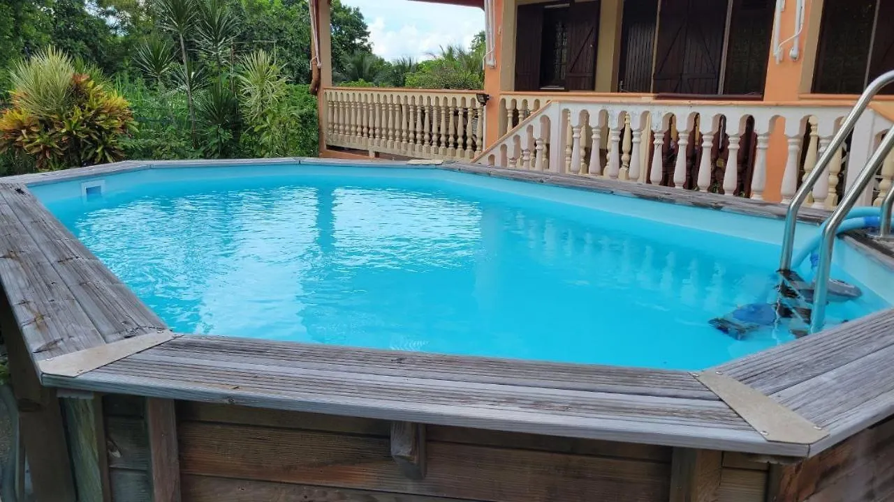 Residence Pom'Kanel سانت-روز بيت للعطل